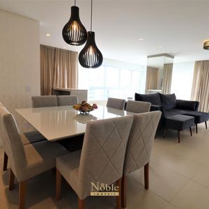 Apartamento com 109m², 3 dormitórios, 1 suíte, 2 vagas no San Pietro em Torres para Comprar