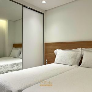 Apartamento com 77m², 2 dormitórios, 2 suítes, 1 vaga no Praça Quatro em Torres para Comprar