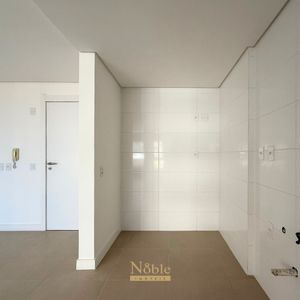 Apartamento com 78m², 2 dormitórios, 1 suíte, 1 vaga no San Pietro em Torres para Comprar