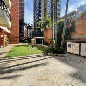 Apartamento com 143m², 3 dormitórios, 2 suítes, 1 vaga no Canto do Mar em Torres para Comprar