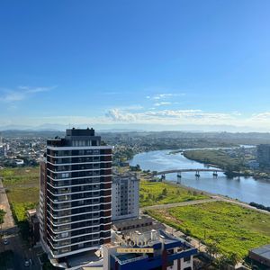 Apartamento com 78m², 2 dormitórios, 1 suíte, 3 vagas no Vista Mare em Torres para Comprar