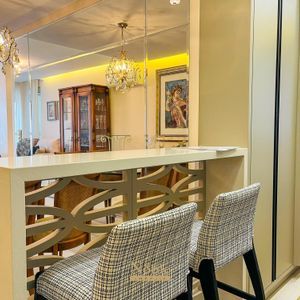 Apartamento com 84m², 2 dormitórios, 1 suíte, 2 vagas no Dom Raphael em Torres para Comprar