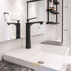 Apartamento com 109m², 3 dormitórios, 1 suíte, 2 vagas no San Pietro em Torres para Comprar