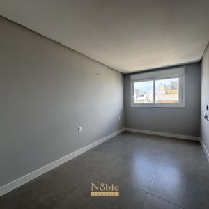 Apartamento com 102m², 3 dormitórios, 1 suíte, 2 vagas no Maui Residencial em Torres para Comprar