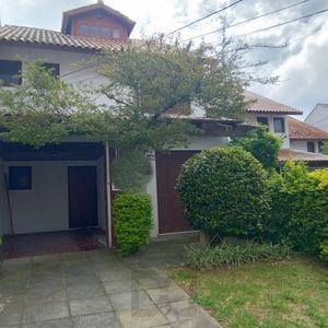Casa de Condomínio