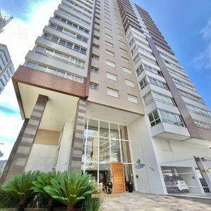 Apartamento com 84m², 2 dormitórios, 1 suíte, 1 vaga no San Pietro em Torres para Comprar