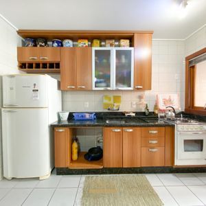 Apartamento, 3 dormitórios, 1 suíte, 1 vaga no Nouvelle Tour em Torres para Comprar