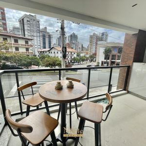 Apartamento com 78m², 2 dormitórios, 1 suíte, 2 vagas no Residencial DI Capri em Torres para Comprar