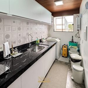 Apartamento com 255m², 3 dormitórios, 1 suíte, 2 vagas no Riviere em Torres para Comprar