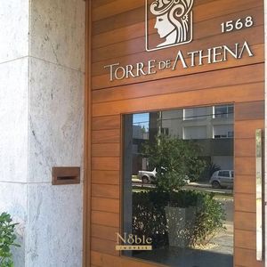 Apartamento com 100m², 3 dormitórios, 1 suíte, 2 vagas no Torre de Athena em Torres para Comprar