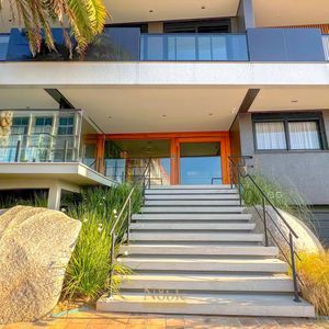 Cobertura com 149m², 2 dormitórios, 1 suíte, 1 vaga no Roca em Torres para Comprar