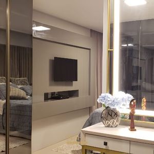 Apartamento, 4 dormitórios, 4 suítes, 2 vagas no Golden Tower em Torres para Comprar