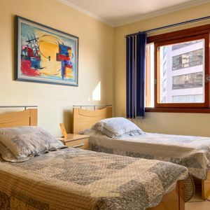 Apartamento com 161m², 3 dormitórios, 1 suíte, 1 vaga no Parliluad em Torres para Comprar