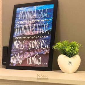 Apartamento com 71m², 2 dormitórios, 1 suíte, 2 vagas no Residencial DI Capri em Torres para Comprar