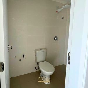 Apartamento com 212m², 4 dormitórios, 4 suítes, 3 vagas no Golden Tower em Torres para Comprar