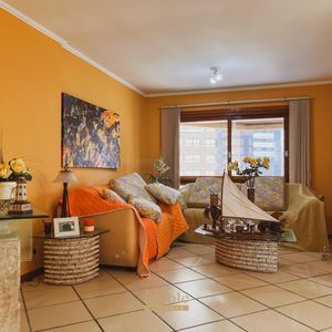 Apartamento com 161m², 3 dormitórios, 1 suíte, 1 vaga no Parliluad em Torres para Comprar