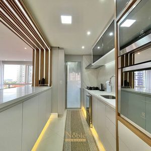 Apartamento com 120m², 3 dormitórios, 1 suíte, 2 vagas no Michelângelo em Torres para Comprar