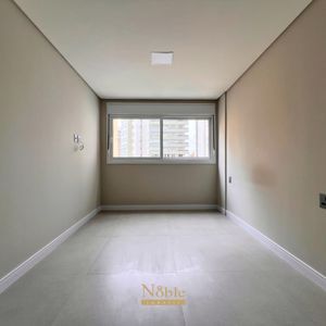 Apartamento com 107m², 2 dormitórios, 2 suítes, 1 vaga no Ibiza em Torres para Comprar