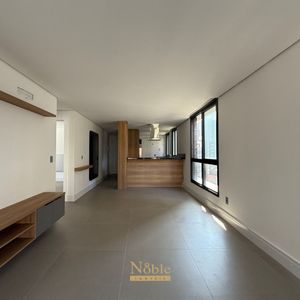 Apartamento com 98m², 2 dormitórios, 2 suítes, 2 vagas no Praça Quatro em Torres para Comprar