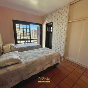 Apartamento com 200m², 4 dormitórios, 4 suítes, 1 vaga no Piazza del Mare em Torres para Comprar