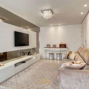 Apartamento com 103m², 3 dormitórios, 3 suítes, 2 vagas no Absoluto em Torres para Comprar