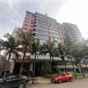 Apartamento com 137m², 3 dormitórios, 1 suíte, 1 vaga no Nouvelle Tour em Torres para Comprar