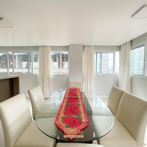 Apartamento com 124m², 3 dormitórios, 3 suítes, 2 vagas no Lê Classic em Torres para Comprar