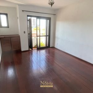 Apartamento com 140m², 3 dormitórios, 1 suíte, 1 vaga no Edificio Clezar em Torres para Comprar