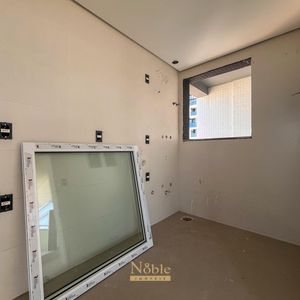 Apartamento com 93m², 2 dormitórios, 2 suítes, 2 vagas no Bella Vita em Torres para Comprar