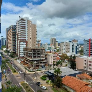 Apartamento com 92m², 2 dormitórios, 2 suítes, 1 vaga no Rosa dos Ventos em Torres para Comprar