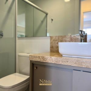 Apartamento com 69m², 2 dormitórios, 1 suíte, 1 vaga no Residencial Acrópole em Torres para Comprar