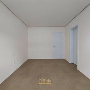 Apartamento com 92m², 2 dormitórios, 2 suítes, 1 vaga no Rosa dos Ventos em Torres para Comprar
