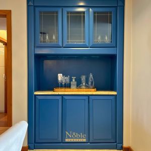 Apartamento com 180m², 3 dormitórios, 1 suíte, 2 vagas no Debret em Torres para Comprar