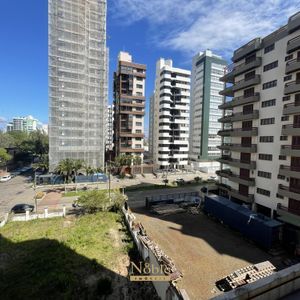 Apartamento com 95m², 3 dormitórios, 1 suíte, 1 vaga no Yokohama em Torres para Comprar