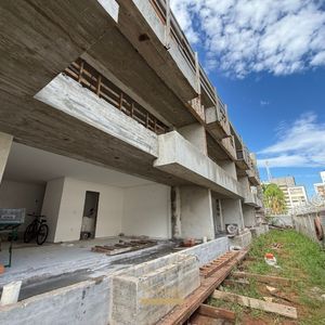 Studio com 34m², 1 dormitório, 1 vaga no Florença em Torres para Comprar