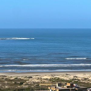 Apartamento com 114m², 3 dormitórios, 1 suíte, 2 vagas no Vista Mare em Torres para Comprar