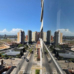 Apartamento com 78m², 2 dormitórios, 2 suítes, 1 vaga no Rosa dos Ventos em Torres para Comprar