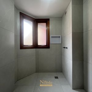 Apartamento com 137m², 3 dormitórios, 1 suíte, 1 vaga no Nouvelle Tour em Torres para Comprar