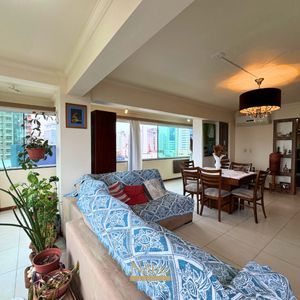 Apartamento com 91m², 2 dormitórios, 1 suíte, 1 vaga no Ed. Fenix Center em Torres para Comprar