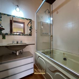 Apartamento com 180m², 4 dormitórios, 2 suítes, 2 vagas no Porto do Sol em Torres para Comprar