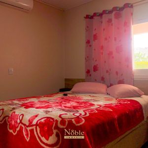 Casa com 180m², 5 dormitórios, 1 suíte, 2 vagas no bairro Praia da Cal em Torres para Comprar