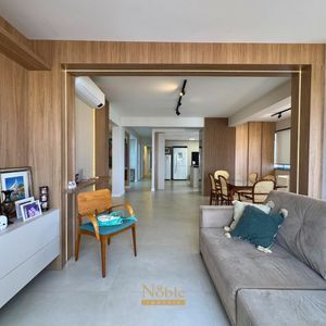 Apartamento com 161m², 4 dormitórios, 4 suítes, 2 vagas no Mare Blu em Torres para Comprar