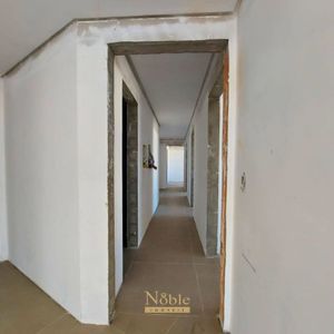 Apartamento com 130m², 4 dormitórios, 4 suítes, 2 vagas no Mirage em Torres para Comprar