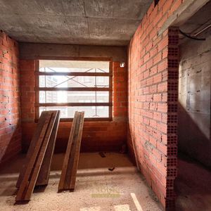 Apartamento com 130m², 4 dormitórios, 4 suítes, 2 vagas no Mirage em Torres para Comprar