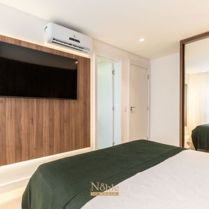 Apartamento com 109m², 3 dormitórios, 1 suíte, 2 vagas no San Pietro em Torres para Comprar