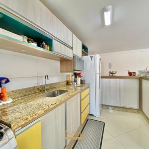 Apartamento com 120m², 4 dormitórios, 1 suíte, 2 vagas no Michelângelo em Torres para Comprar