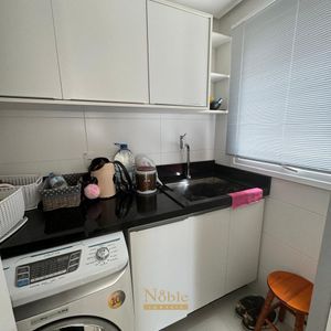 Apartamento com 130m², 3 dormitórios, 1 suíte, 2 vagas no Caravaggio em Torres para Comprar