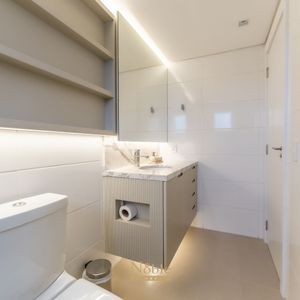 Apartamento com 109m², 3 dormitórios, 1 suíte, 2 vagas no San Pietro em Torres para Comprar