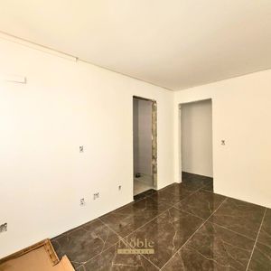 Apartamento com 119m², 3 dormitórios, 3 suítes, 2 vagas no La Vistara em Torres para Comprar