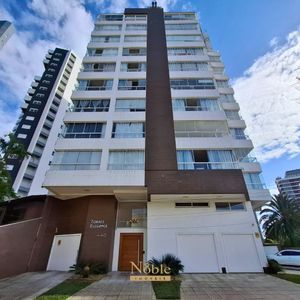 Apartamento com 75m², 2 dormitórios, 1 suíte, 1 vaga no Torres Elegance em Torres para Comprar